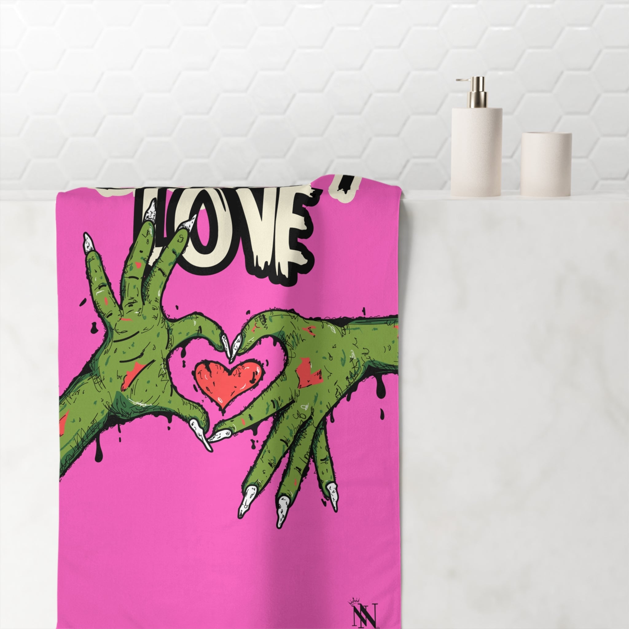 Creepy Love | Mix & Match XL Fun-Flirty Lovers’ Towels