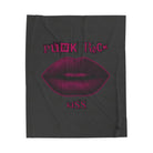 Punk Rock Kiss | Nectar Napkins Fun-Flirty Lovers’ Blankets