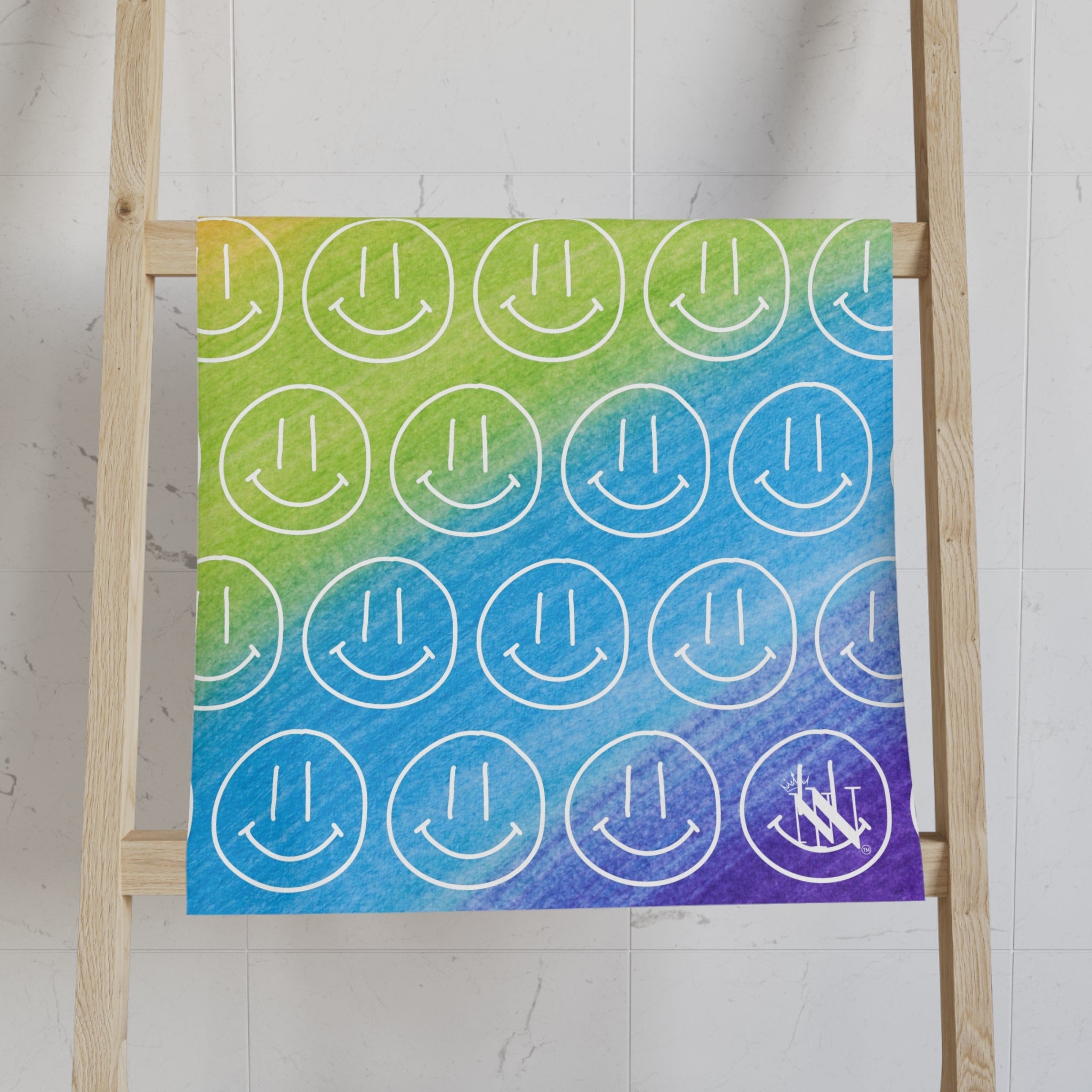 Happy Smiling Emoji Pattern Rainbow Cum Towel