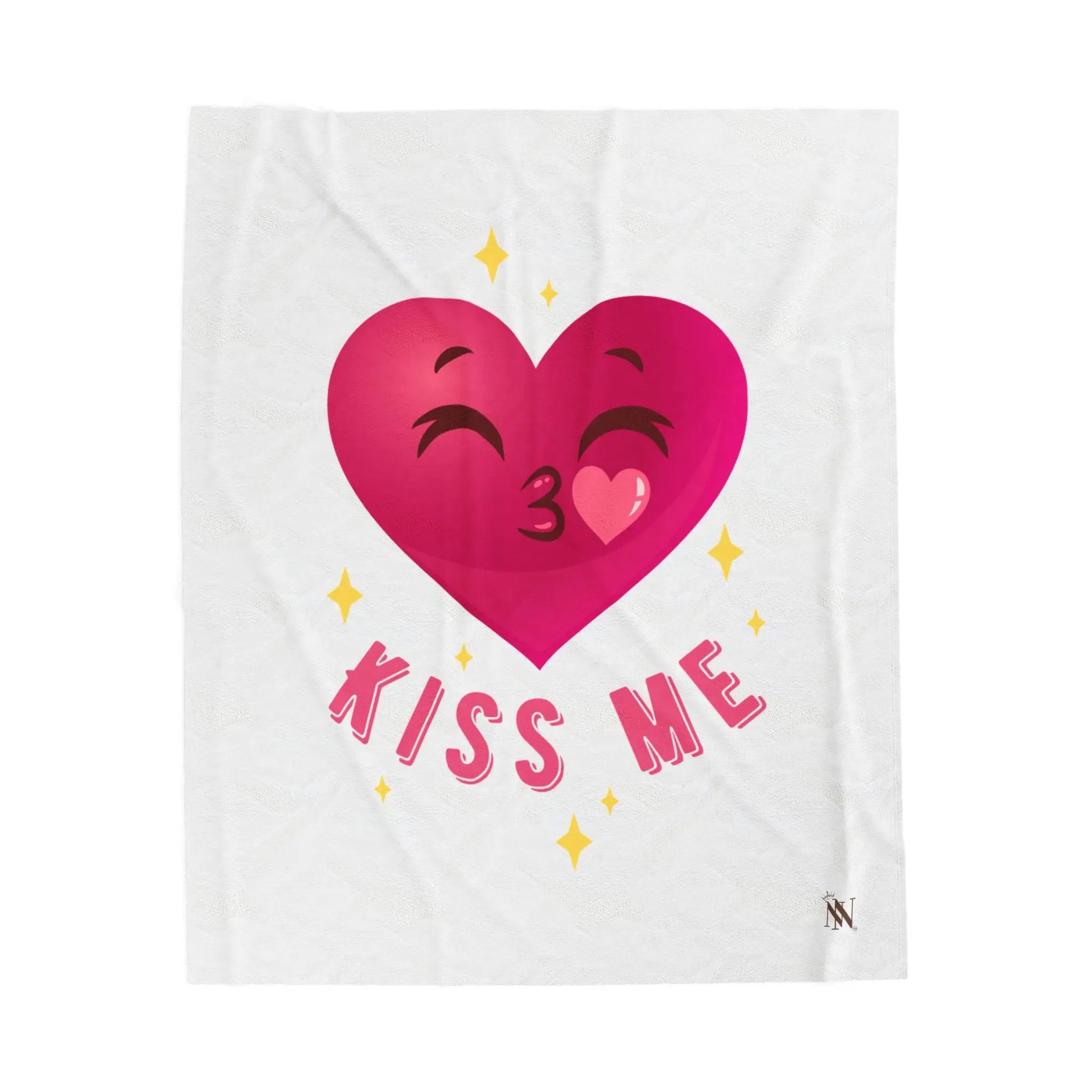 Kiss Me Heart Emoji | Nectar Napkins Fun-Flirty Lovers’ Blankets