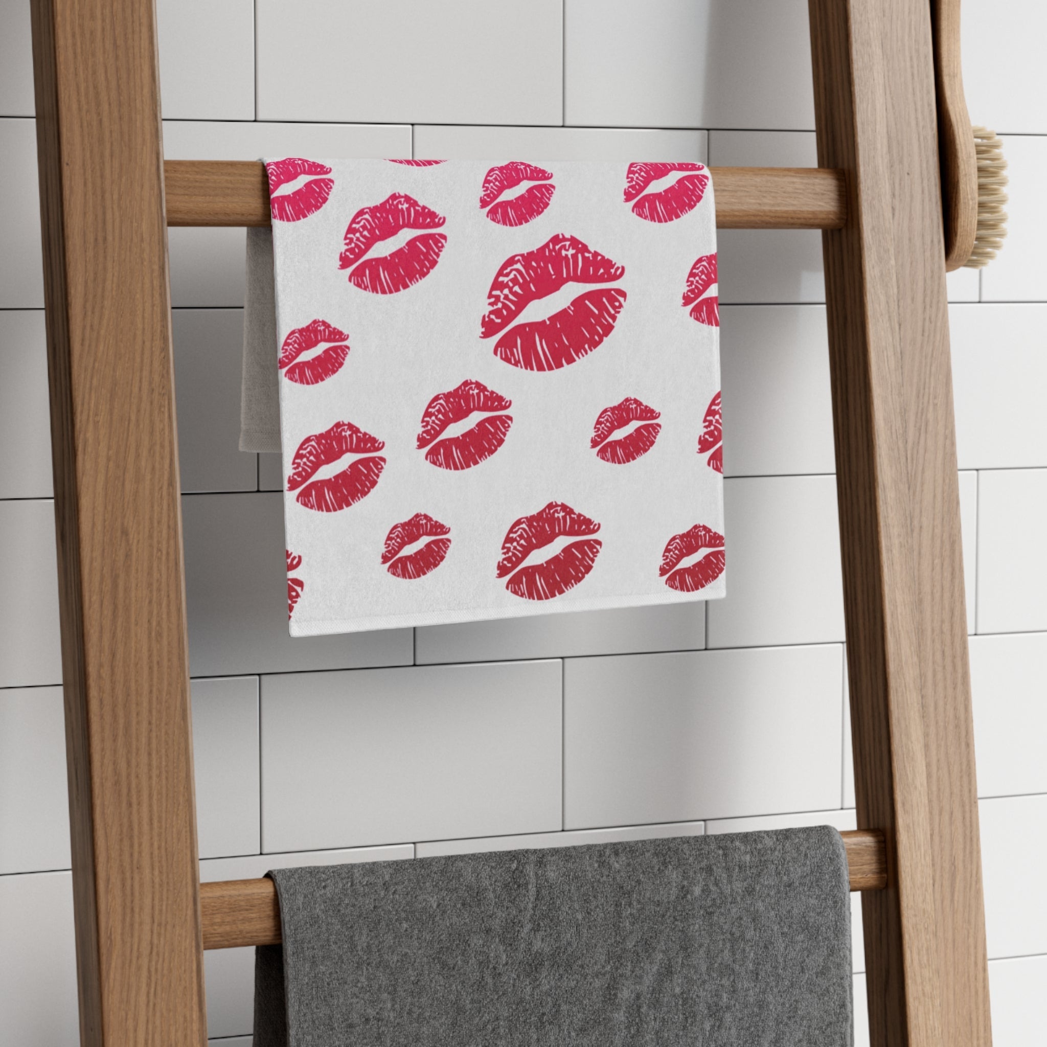 Ombre Kiss Pattern | Mix & Match Soft Fun-Flirty Lovers’ Towels