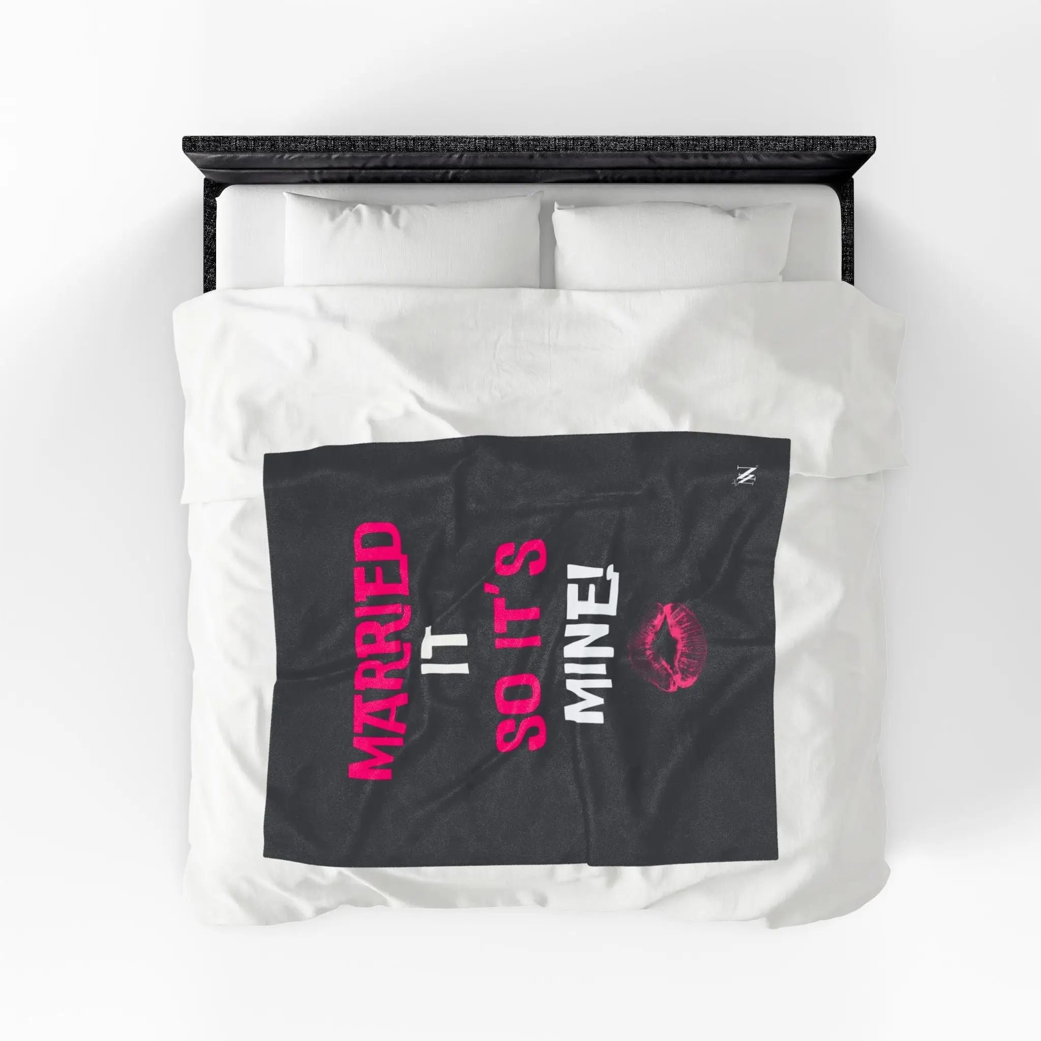 Married It So It’s Mine! With a Kiss Blanket