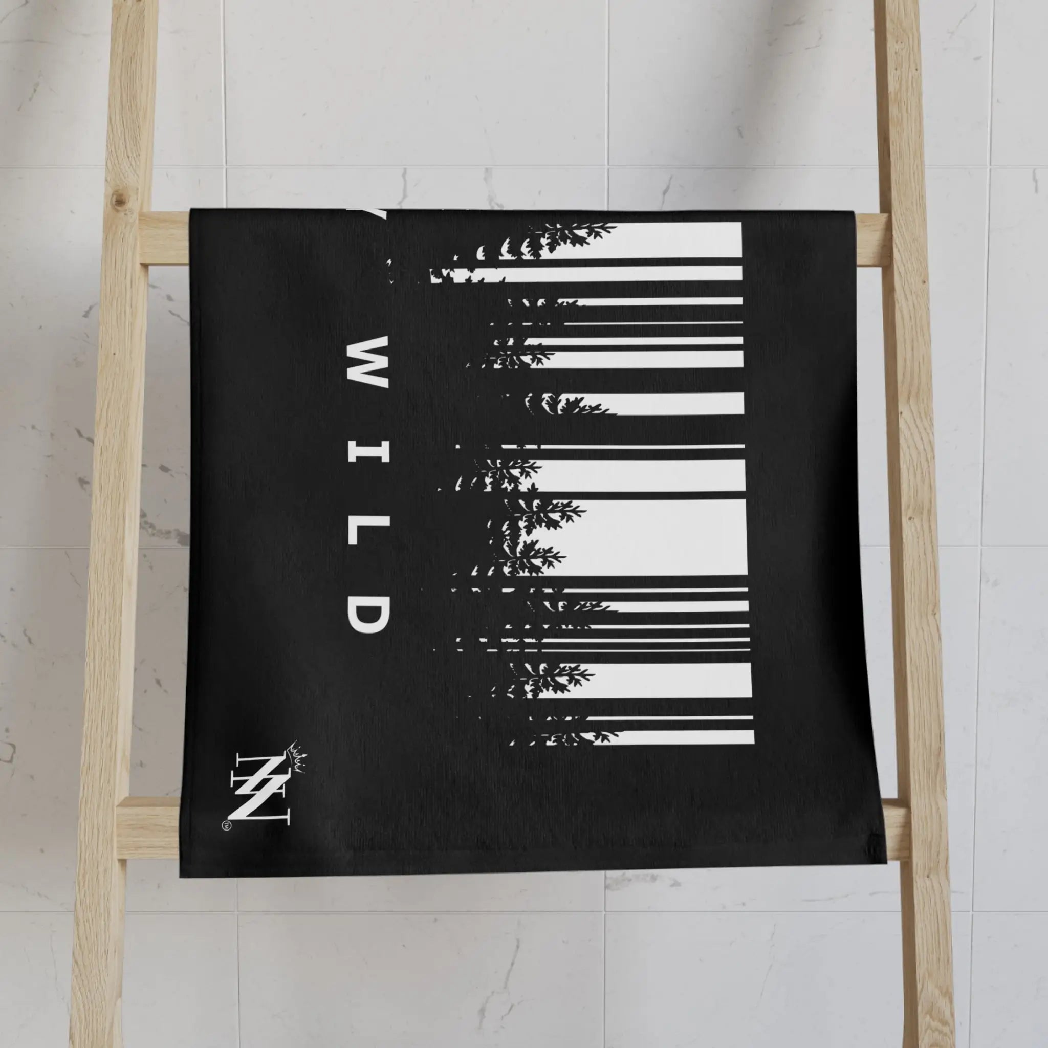 Stay Wild Scene | Mix & Match Classic Fun-Flirty Lovers’ Towels