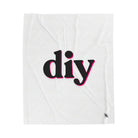DIY | Mix & Match Fun-Flirty Lovers’ Blankets