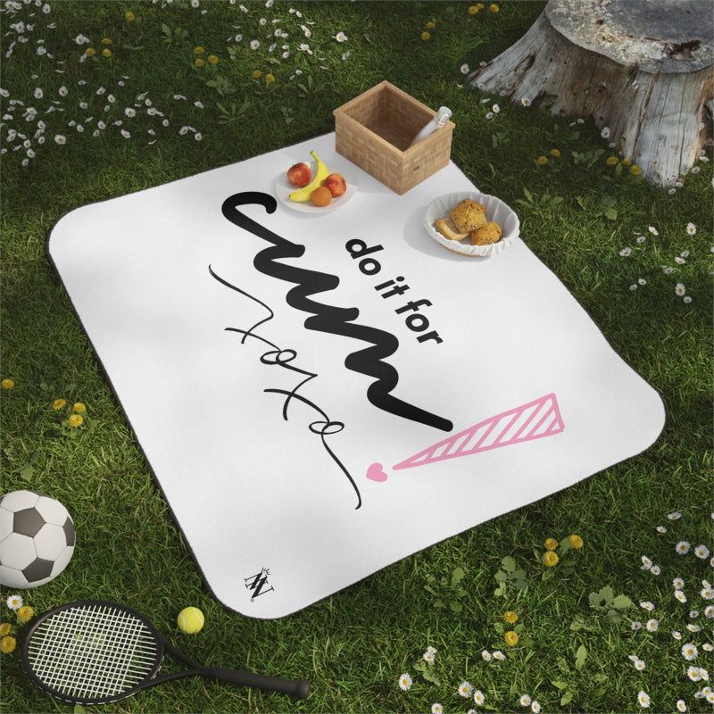 Do It For Cum! XOXO | Mix Match Fun-Flirty Lovers’ Water-Resistant Blankets