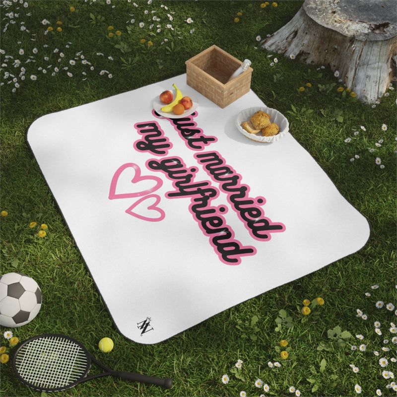 Just Married My Girlfriend | Mix Match Fun-Flirty Lovers’ Water-Resistant Blankets
