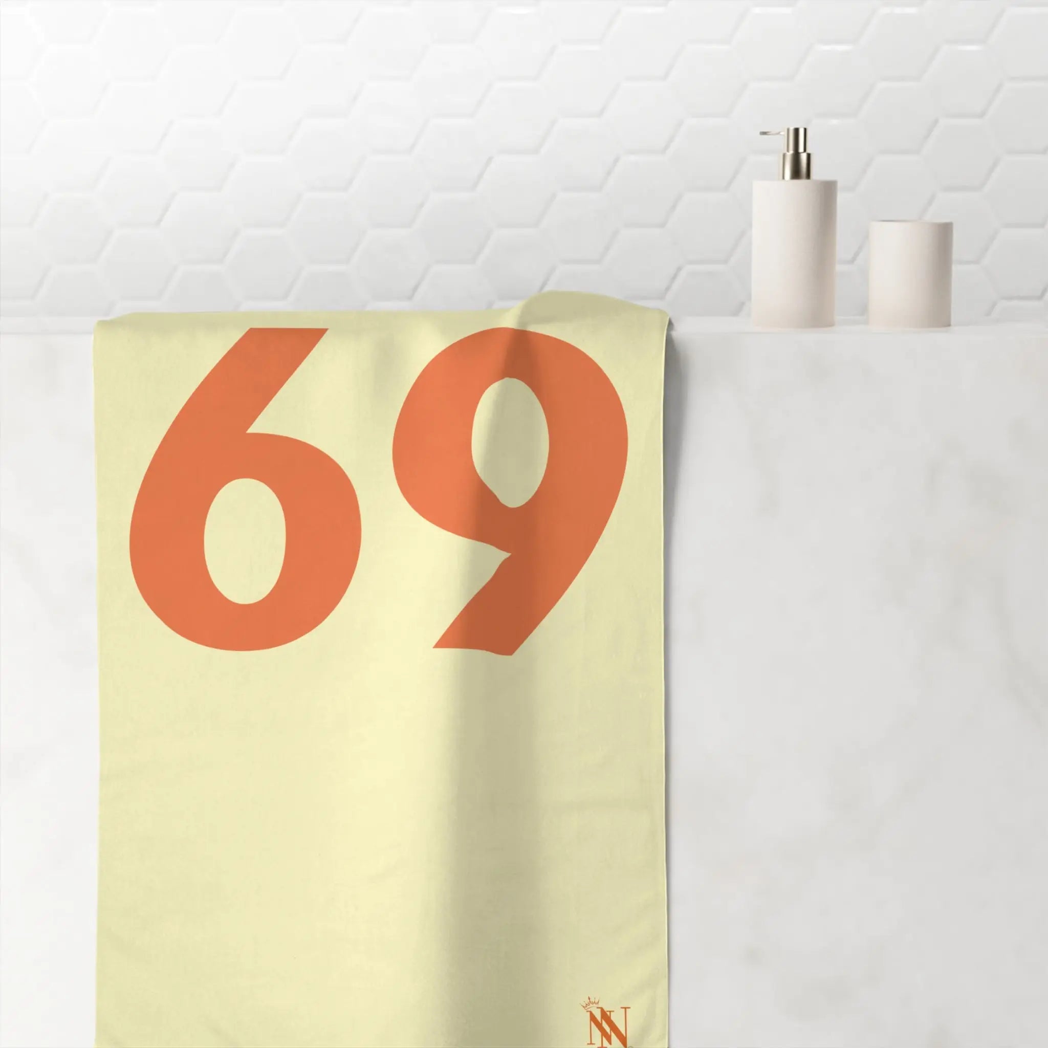 69 | Mix & Match XL Fun-Flirty Lovers’ Towels