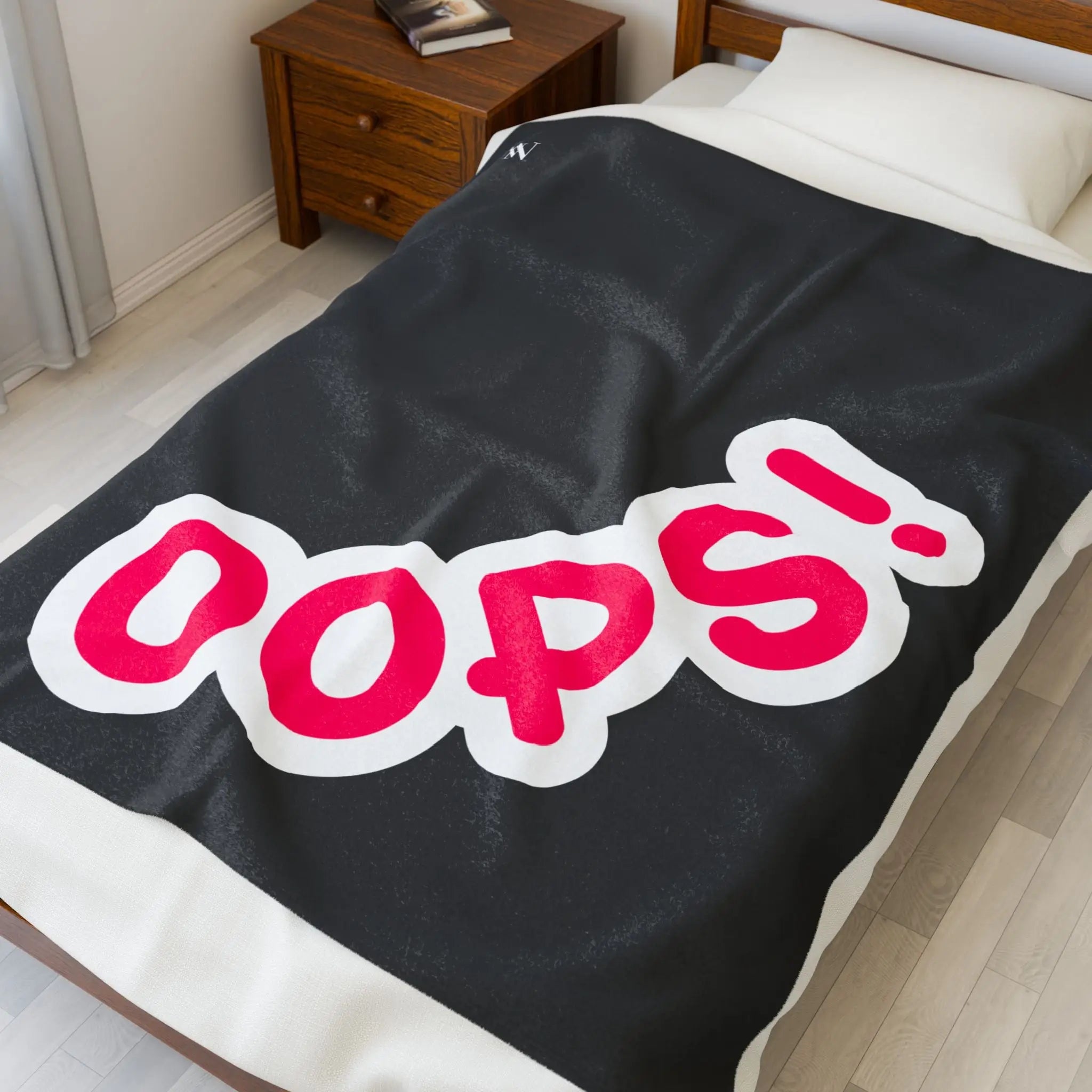 Oops! Curved | Mix & Match Velveteen Fun-Flirty Lovers’ Blankets