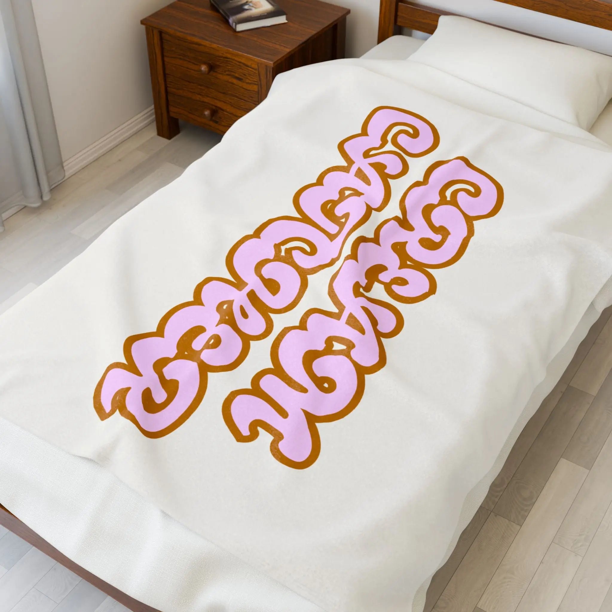 Cream Catcher | Mix & Match Velveteen Fun-Flirty Lovers’ Blankets