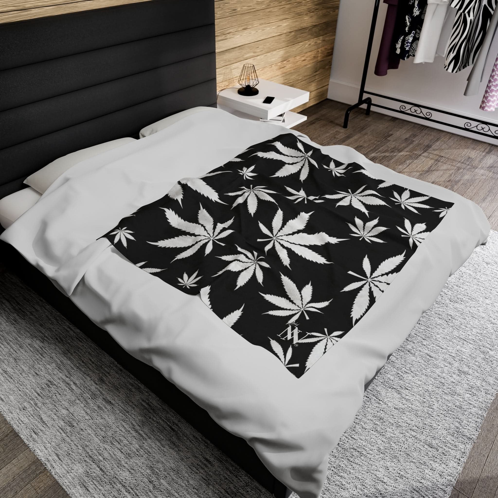 Cannabis Love Black | Mix & Match Fun-Flirty Lovers’ Blankets