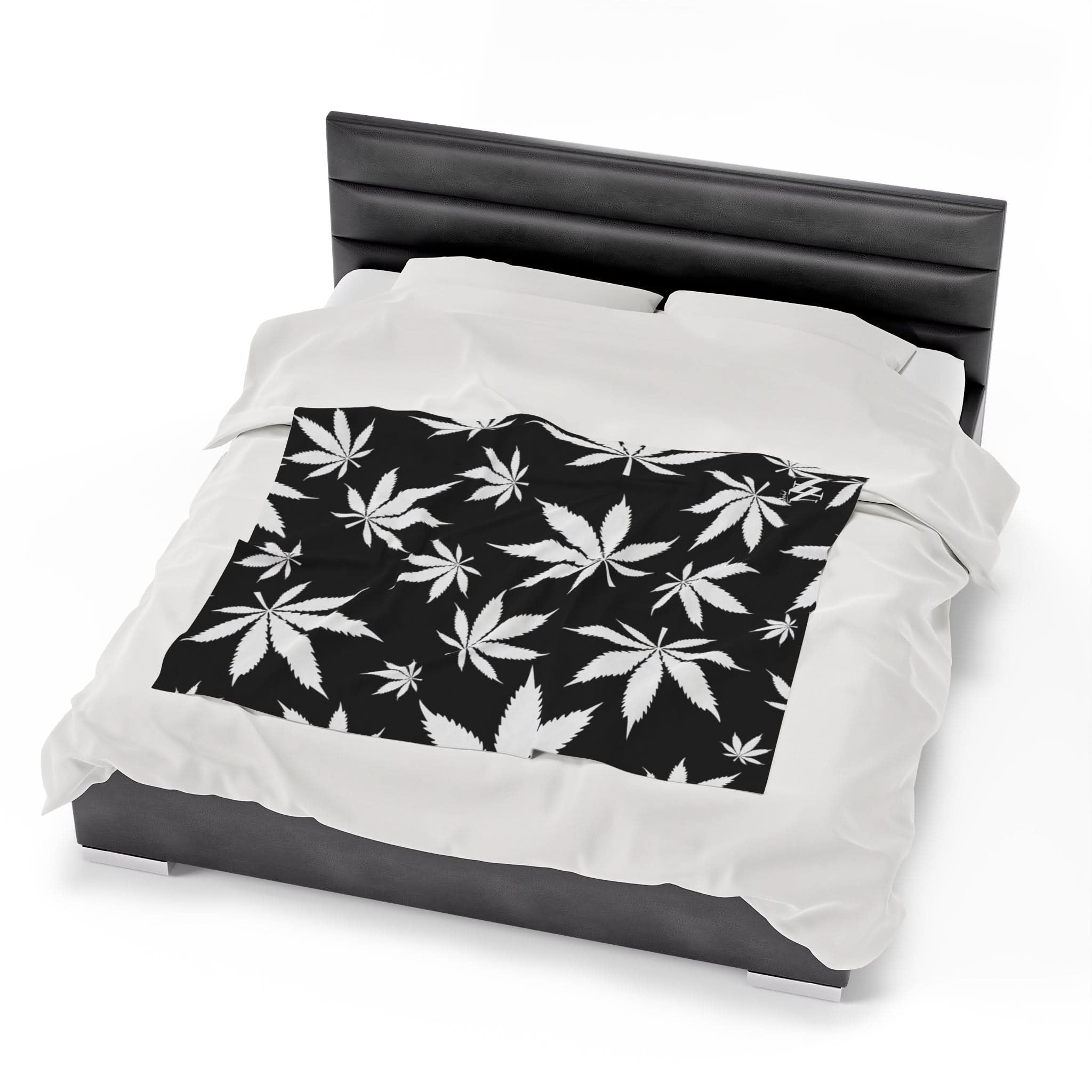 Cannabis Love Black | Mix & Match Fun-Flirty Lovers’ Blankets