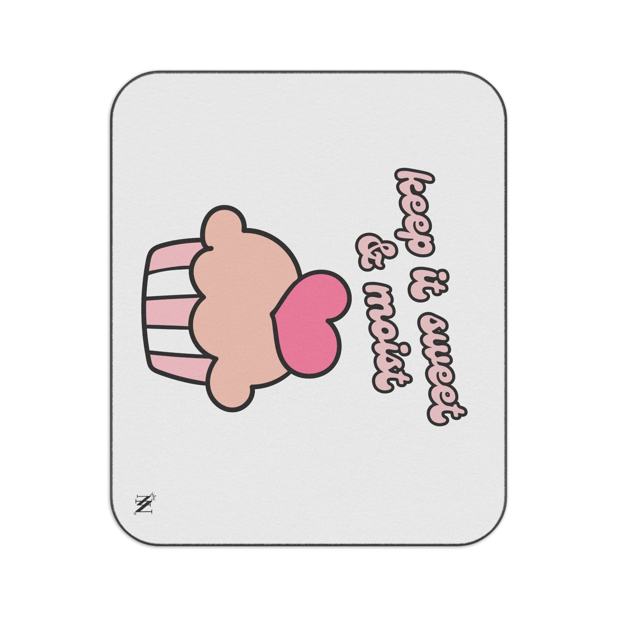 Cupcake Love | Mix Match Fun-Flirty Lovers’ Water-Resistant Blankets