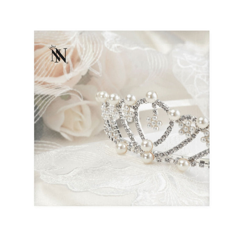 Delicate Crown | Mix & Match Lils’ Fun-Flirty Lovers’ Towels