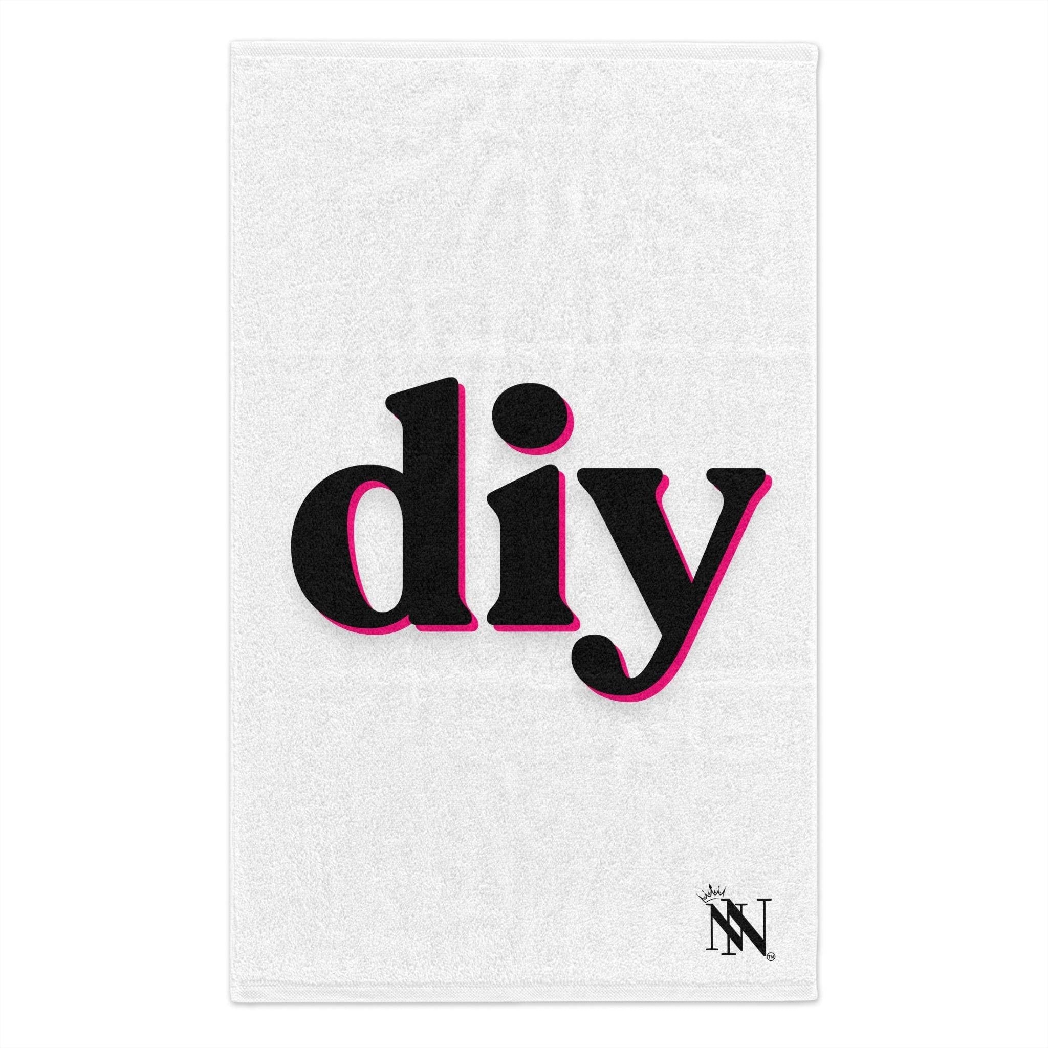DIY | Mix & Match Soft Fun-Flirty Lovers’ Towels