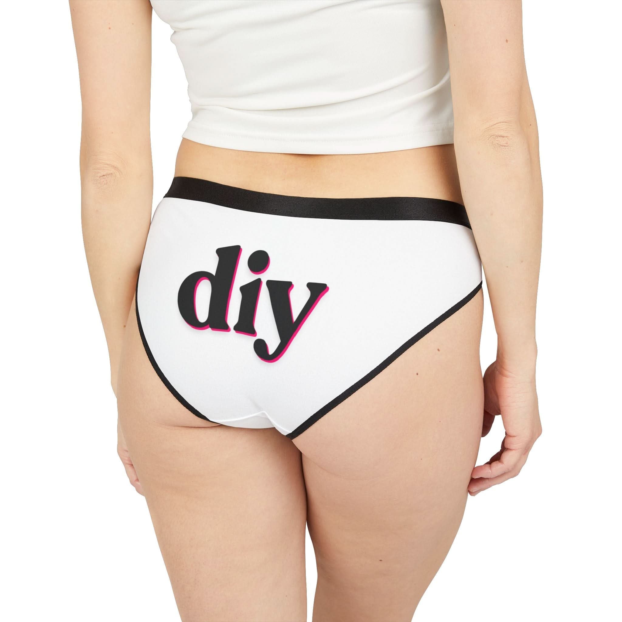 DIY | Mix & Match Women’s Fun-Flirty Lovers’ Panties