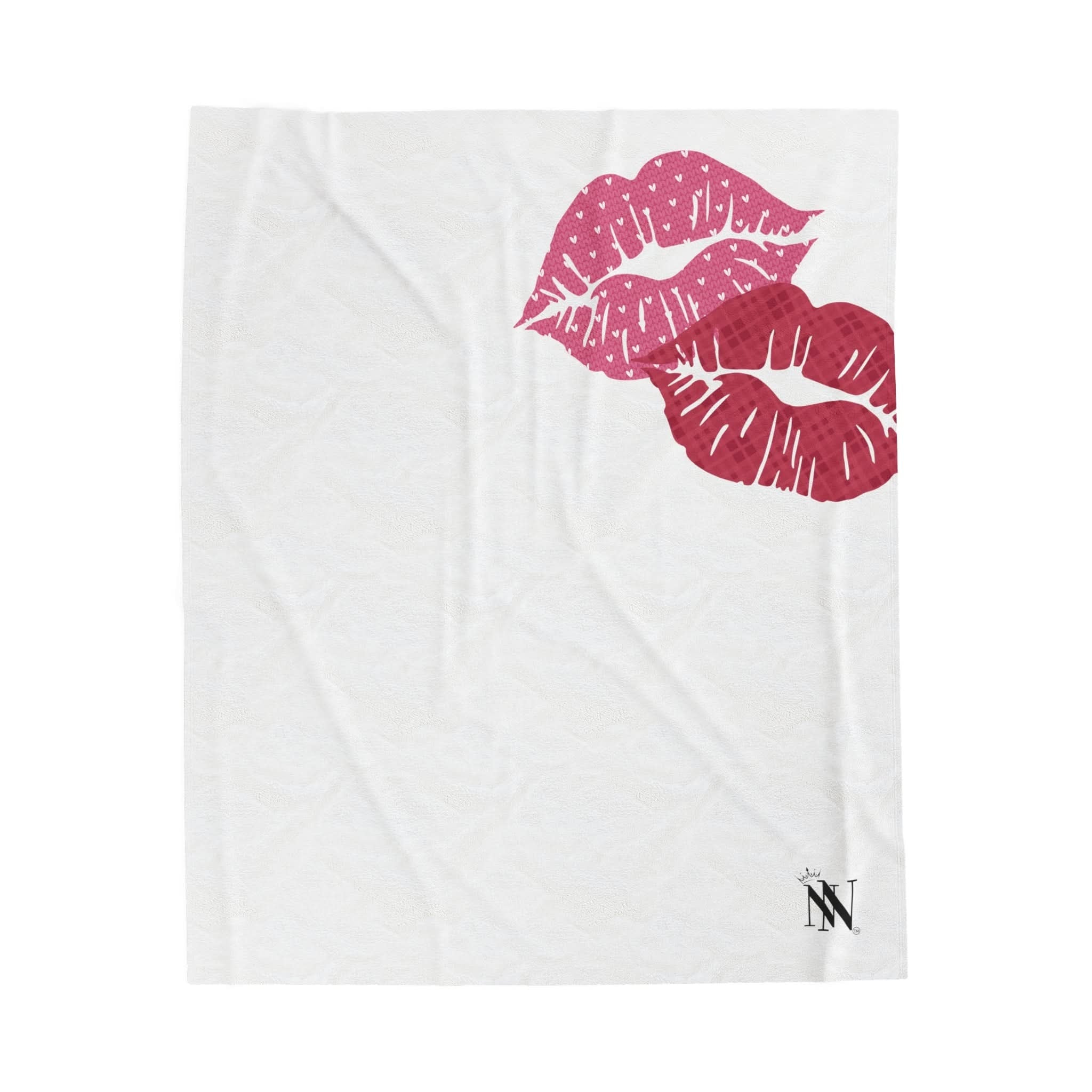 Dramatic Pink Lips | Mix & Match Fun-Flirty Lovers’ Blankets