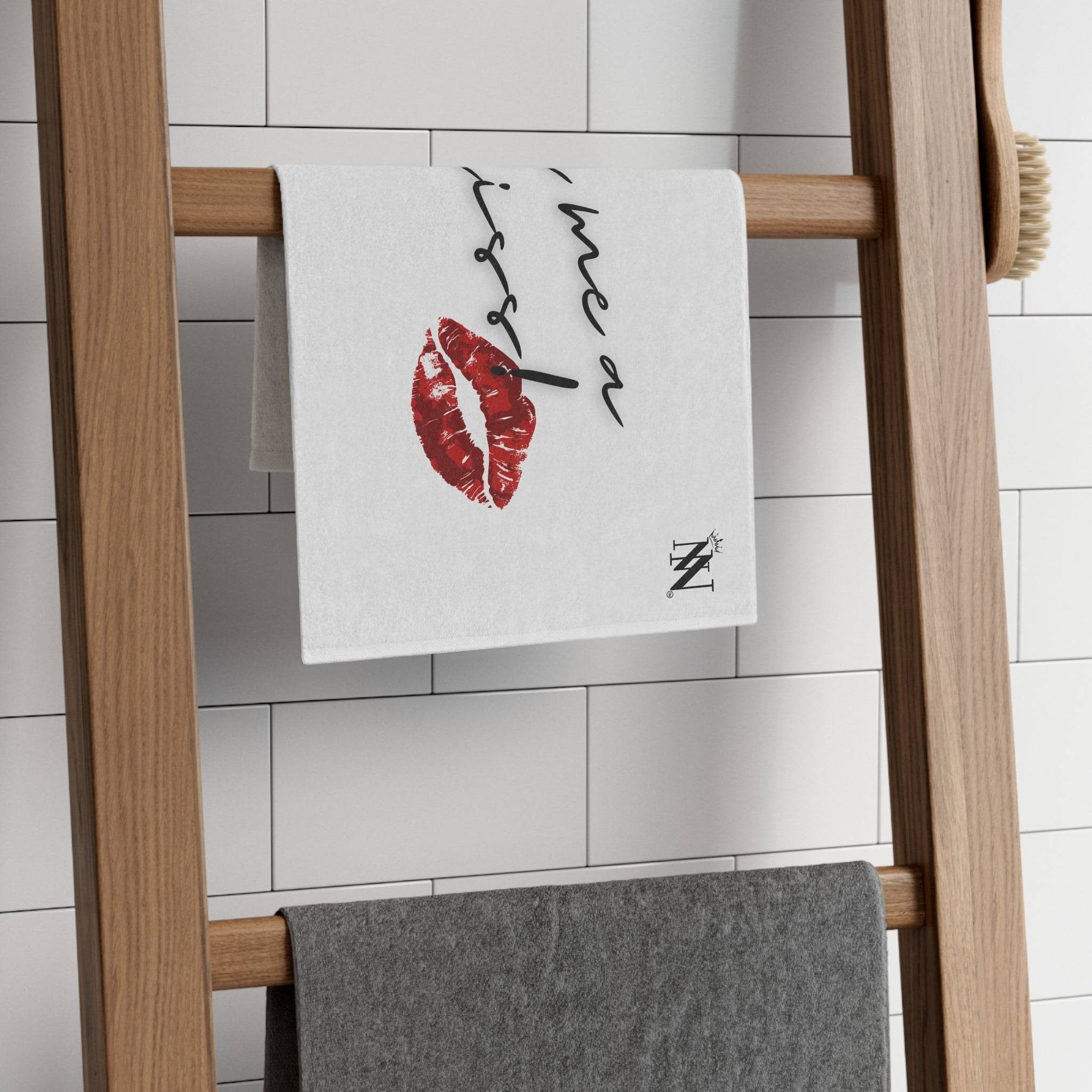 Give Me a Kiss! | Mix & Match Soft Fun-Flirty Lovers’ Towels