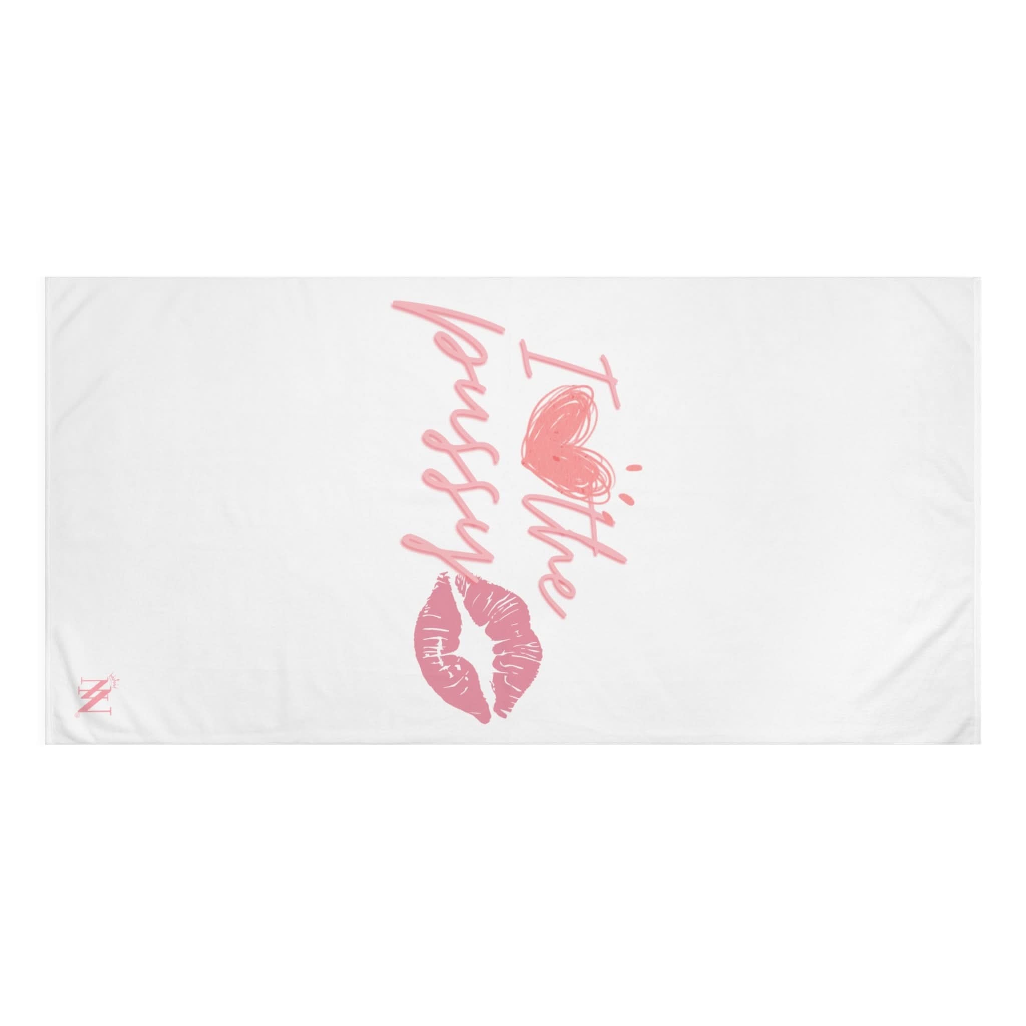 I Love the Pussy | Mix & Match Naughty XL Fun-Flirty Lovers’ Towels