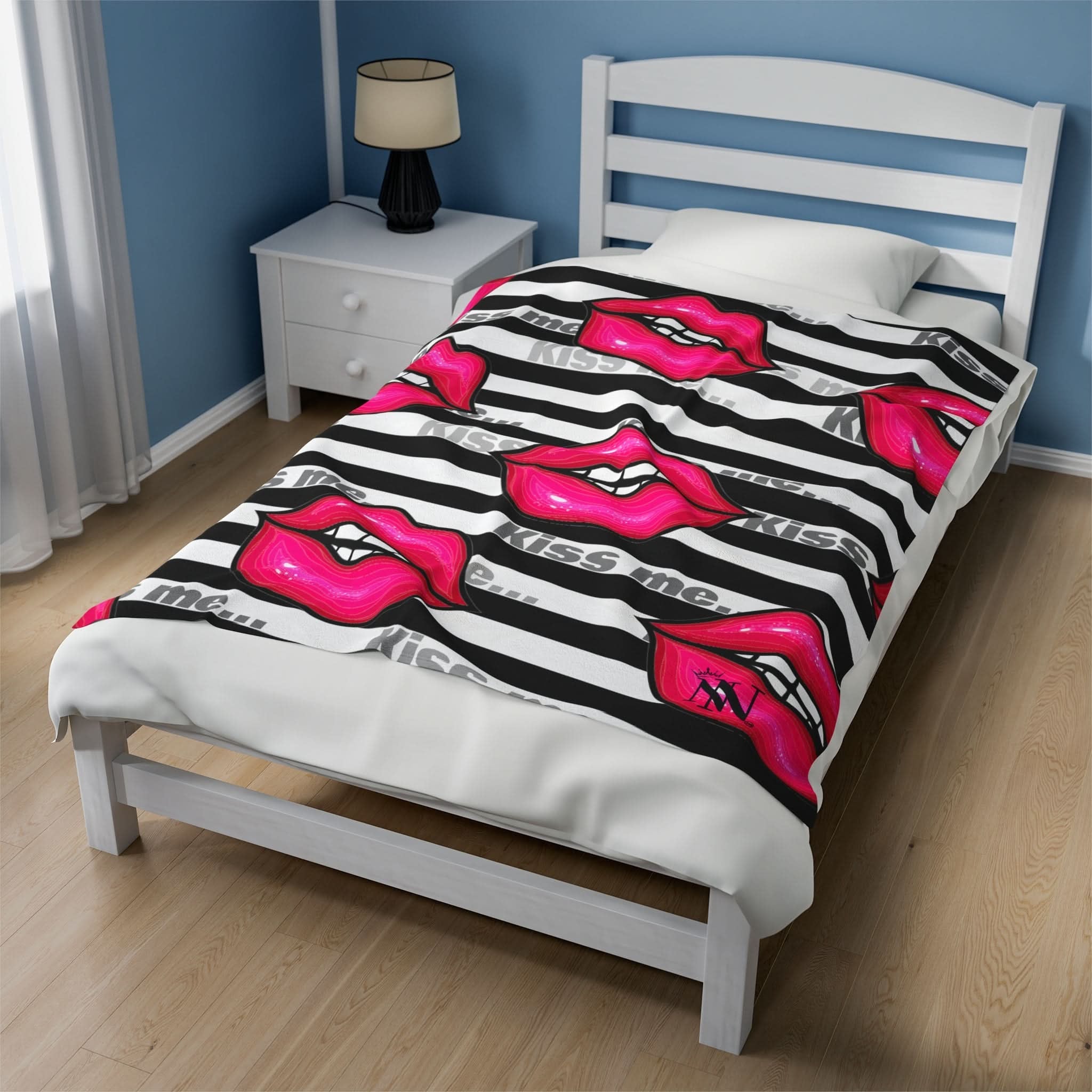Kiss Me | Mix & Match Fun-Flirty Lovers’ Blankets