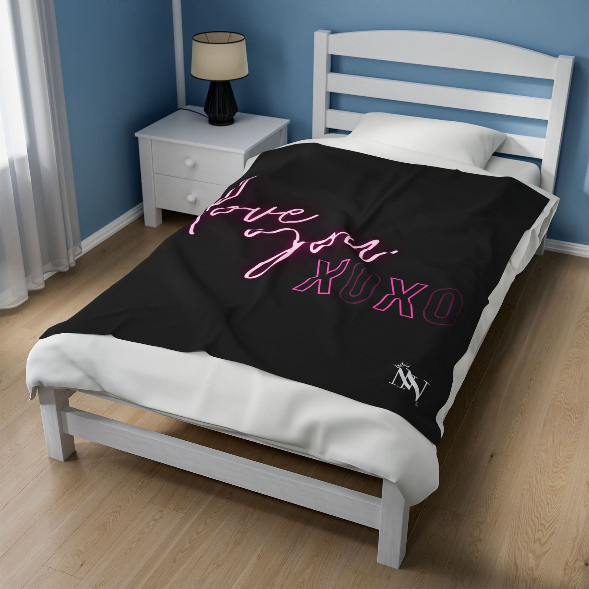 Love You XOXO | Mix & Match Fun-Flirty Lovers’ Blankets