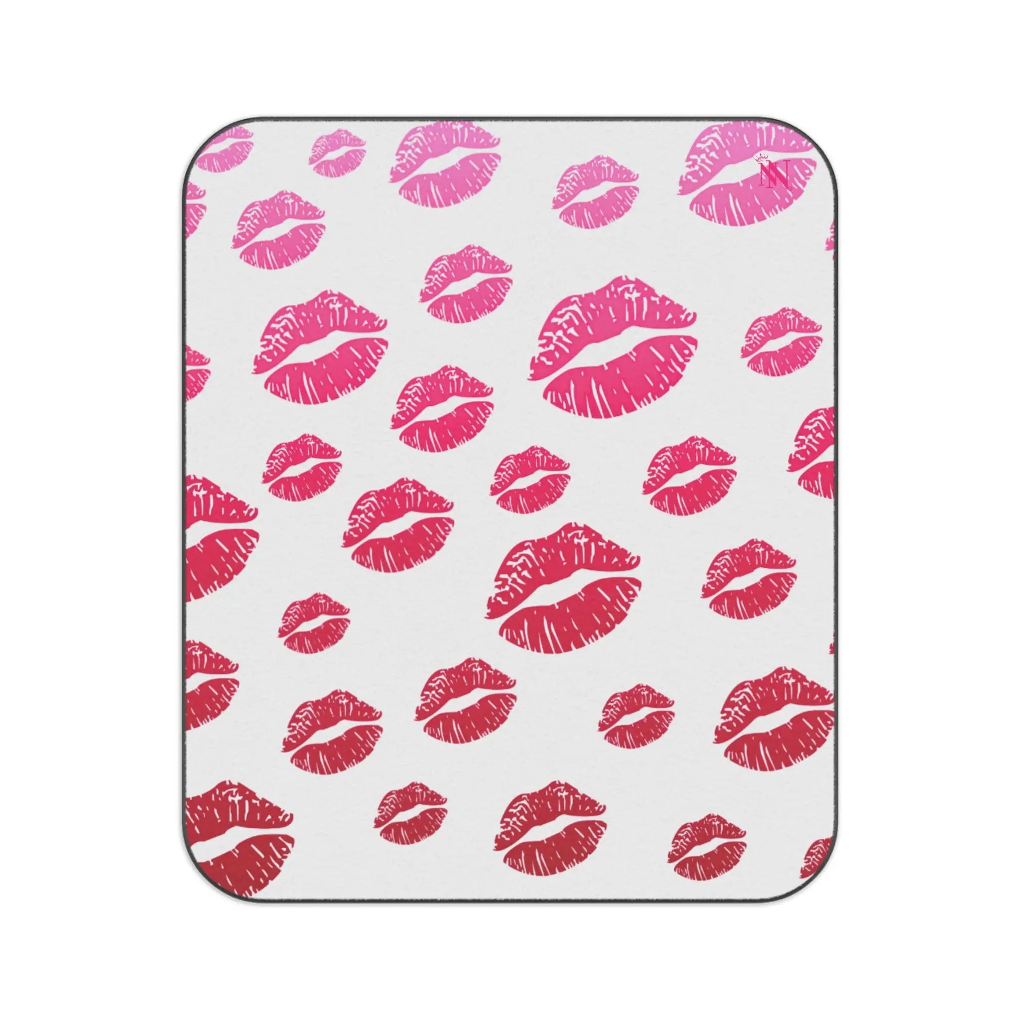 Ombre Kiss Pattern | Mix Match Fun-Flirty Lovers’ Water-Resistant Blankets