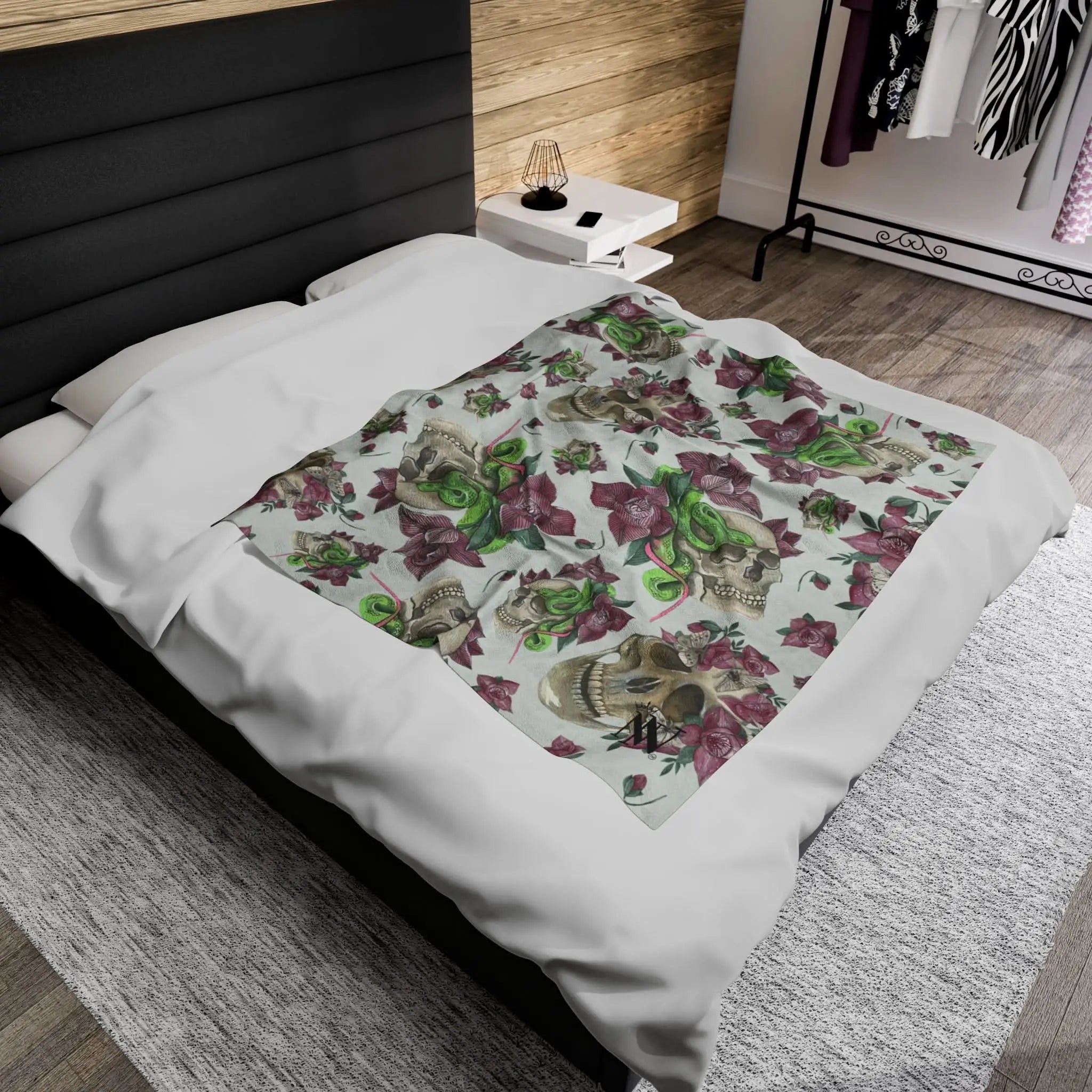 Skulls & Snakes | Mix & Match Fun-Flirty Lovers’ Blankets