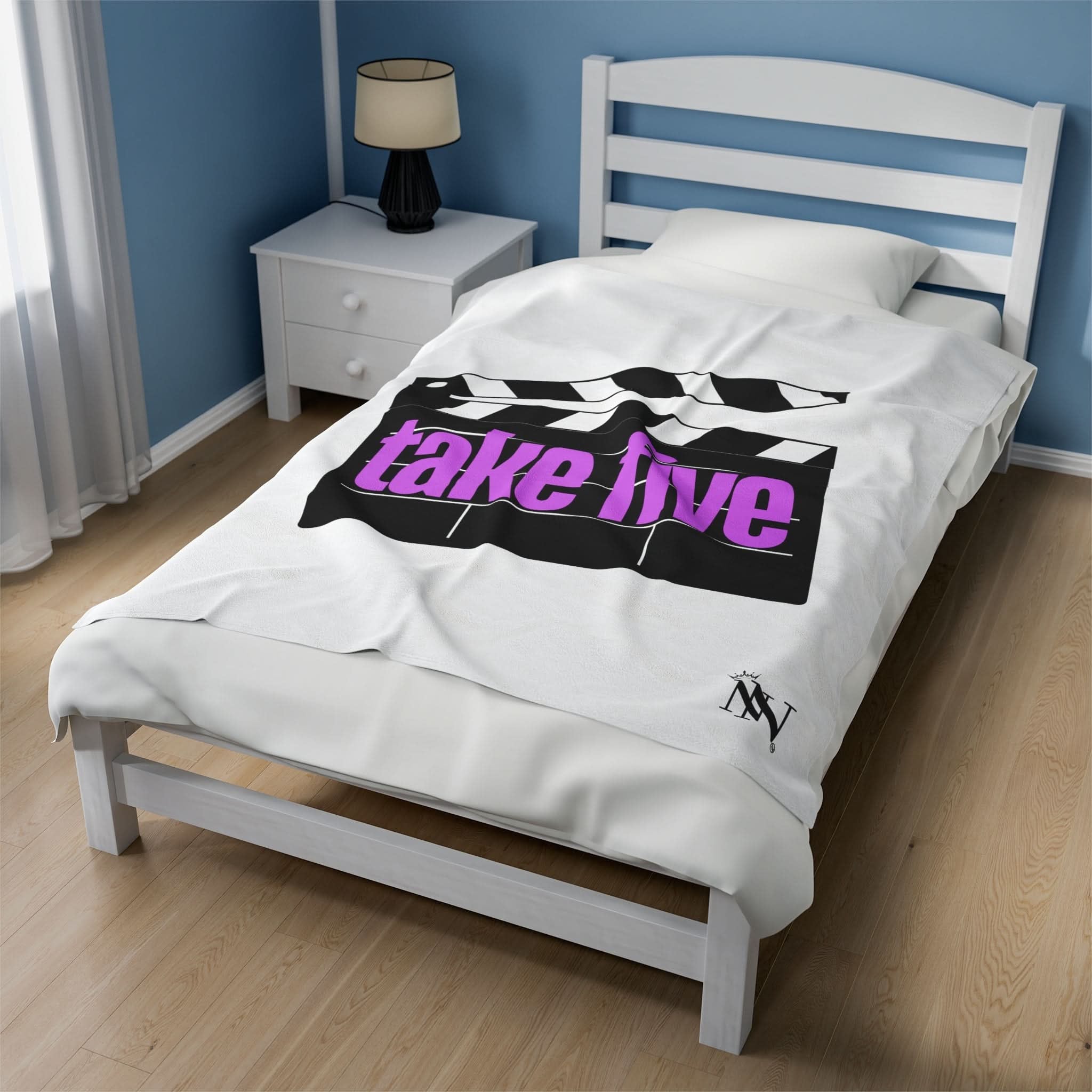 Take 5 | Mix & Match Fun-Flirty Lovers’ Blankets