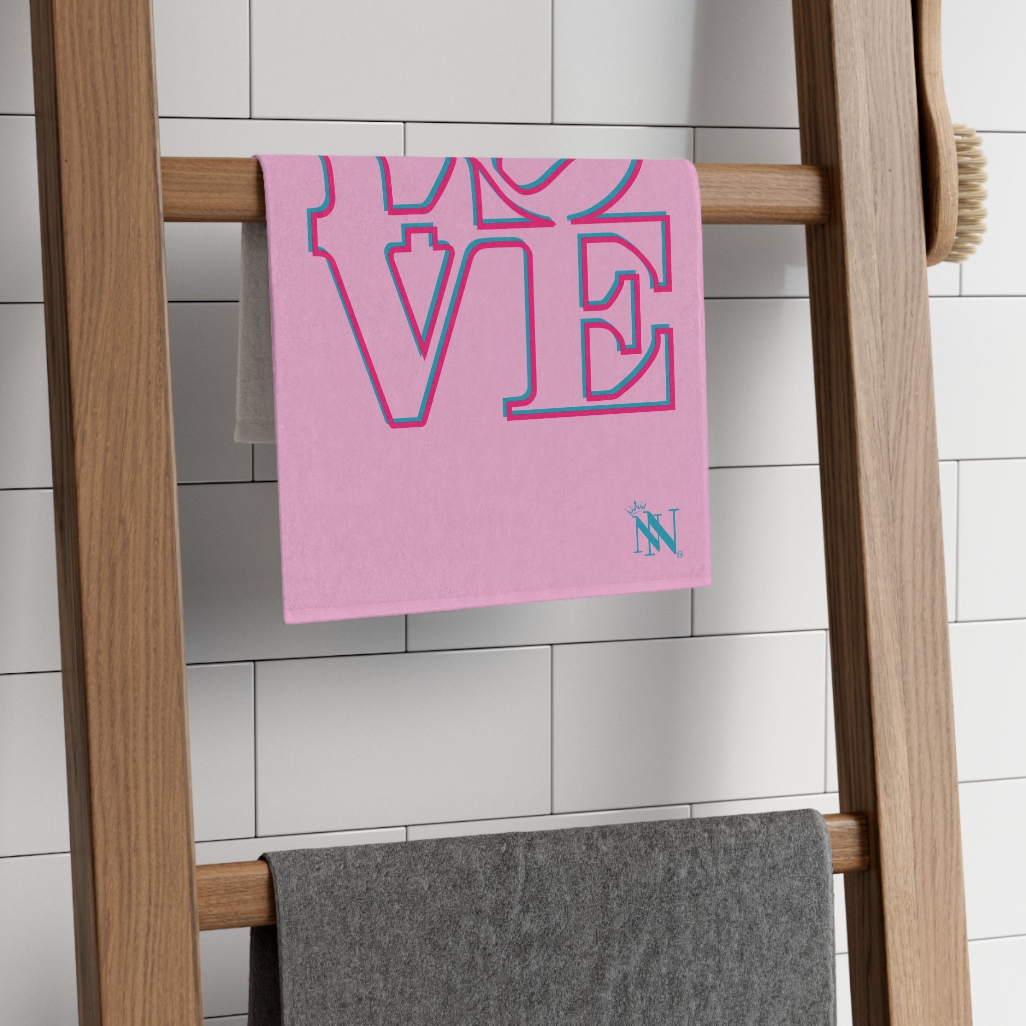 Two-Dimensional Love Light Pink | Mix & Match Soft Fun-Flirty Lovers’ Towels