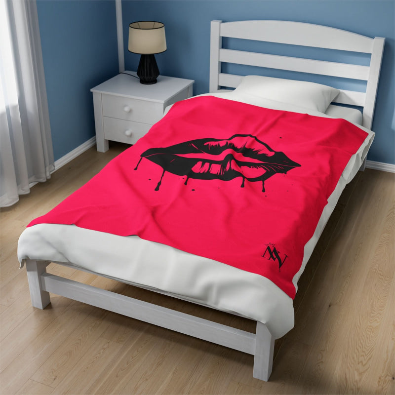 Wet Lips Love | Mix & Match Fun-Flirty Lovers’ Blankets